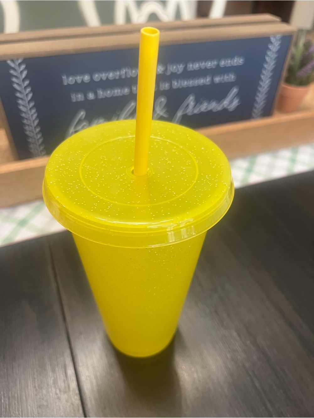 Set of 8- Yellow Glitter Reusable Tumblers with Lids & Straws